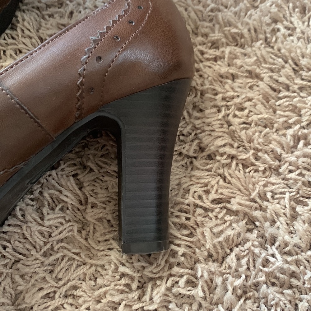 Candie's Brown Mary Jane Heels - Picture 5 of 12